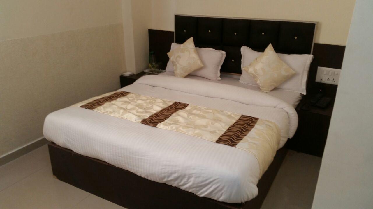 Hotel Cg Plaza Ahmedabad Extérieur photo